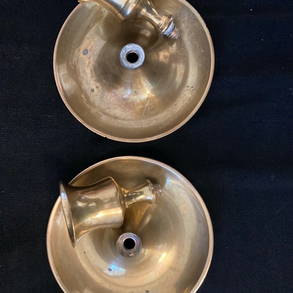 Brass candle sticks. Two antique brass candle sticks. - Picture 5 of 5